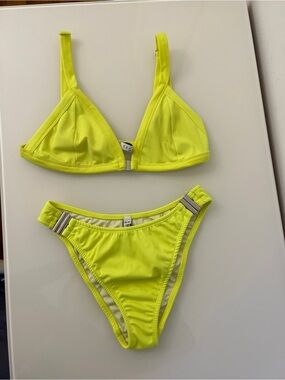 Tea You - Neon Yellow Women's Bikini Set
